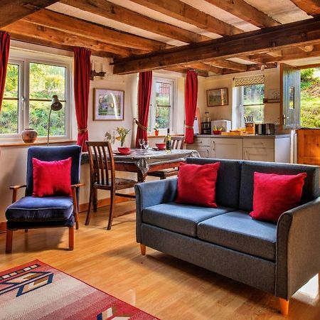 Finest Retreats - Great Cantal Granary Llandrindod Wells Extérieur photo