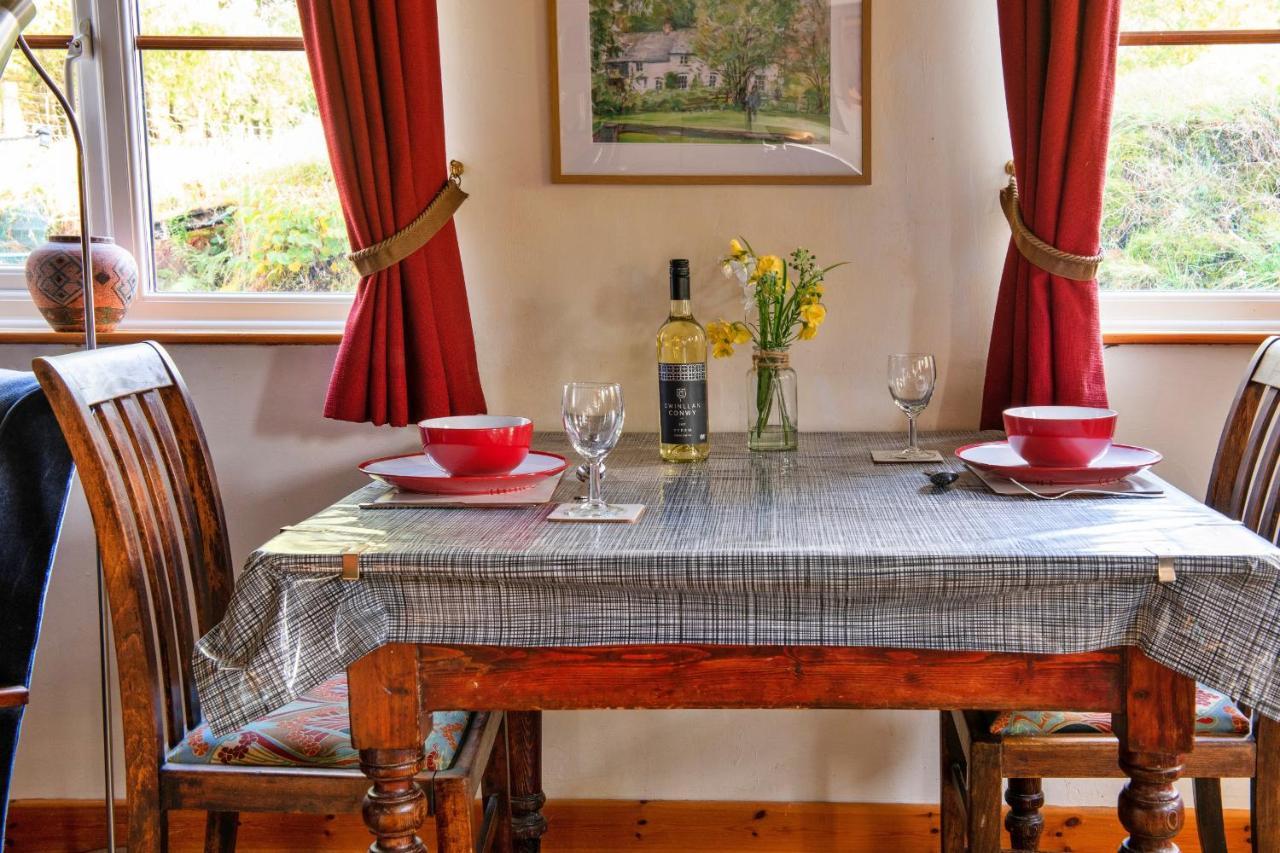 Finest Retreats - Great Cantal Granary Llandrindod Wells Extérieur photo